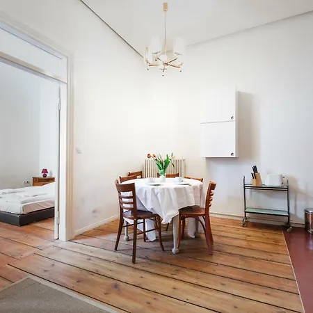 3 Bedroom Apartment Berlin Exterior photo
